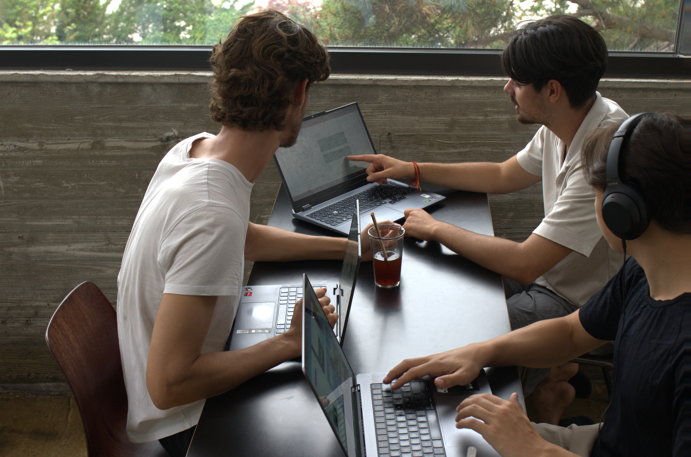 Equipe Setlyy au travail